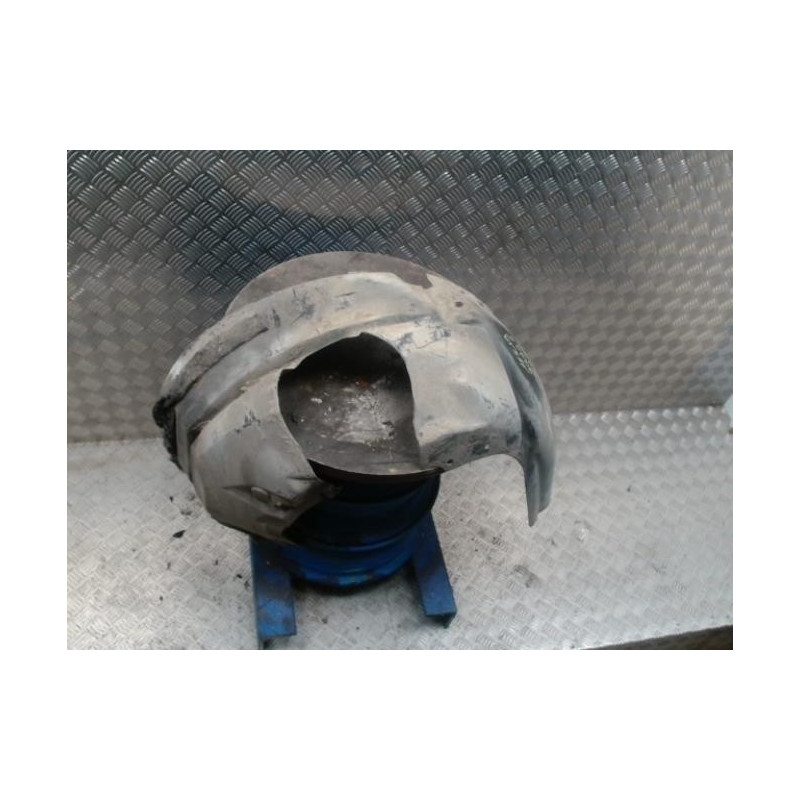 Pare boue avant gauche FORD FIESTA 6 PHASE 1 d’occasion