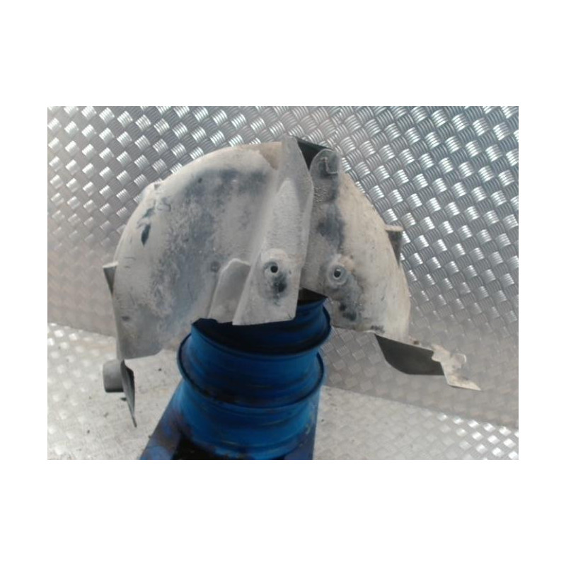 Pare boue arriere droit RENAULT CLIO 3 PHASE 1 d’occasion