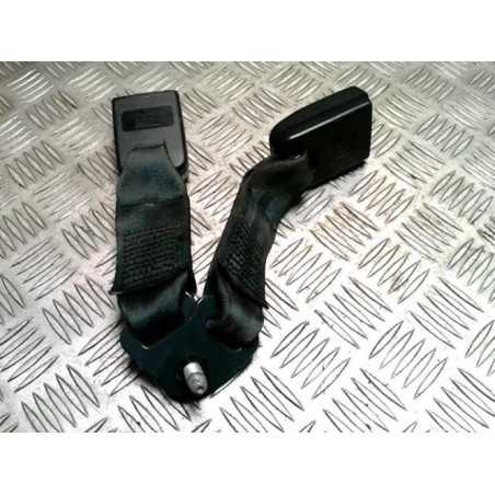 Attache ceinture arriere droit DACIA DUSTER 1 PHASE 1 d’occasion