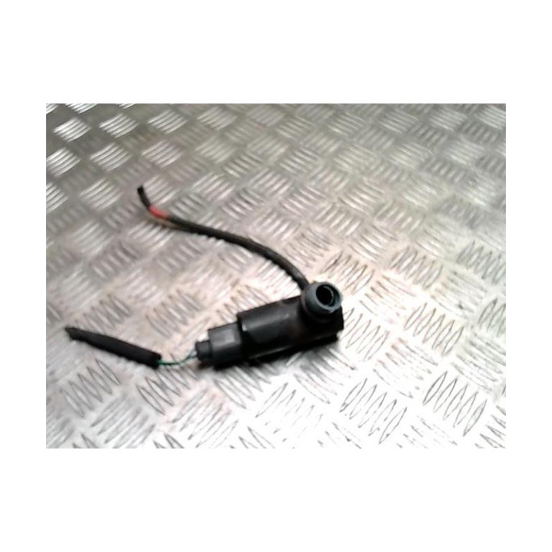 Pompe lave glace avant TOYOTA YARIS 2 PHASE 1 d’occasion