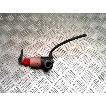 Pompe lave glace avant TOYOTA YARIS 2 PHASE 1 d’occasion