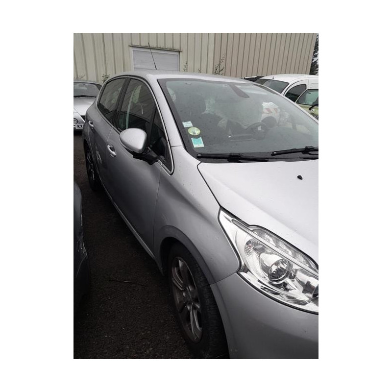 Bras essuie glace avant gauche PEUGEOT 208 1 PHASE 1 d’occasion