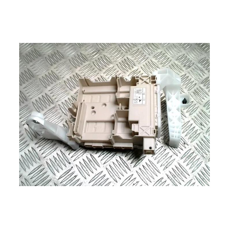 Porte fusible CITROEN C1 2 d’occasion