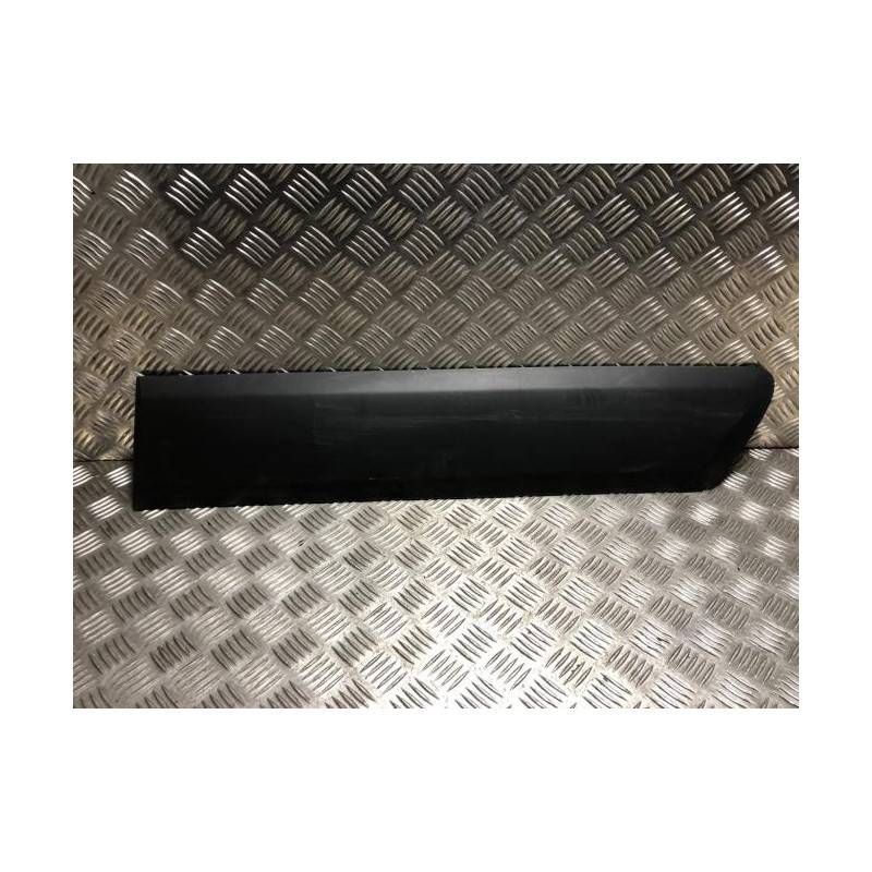 Baguette de porte arriere gauche  CITROEN BERLINGO 2 PHASE 3 d’occasion
