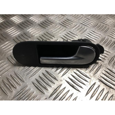 Poignee interieur avant droit VOLKSWAGEN GOLF PLUS PHASE 1 d’occasion