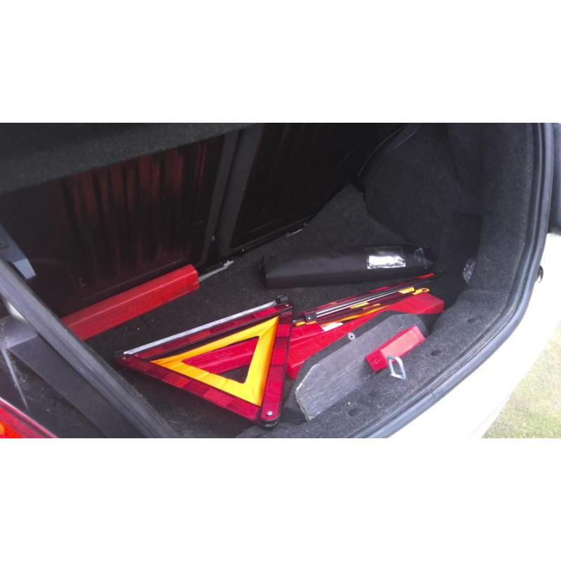 Pretensionneur de ceinture avant gauche FORD KA 2 PHASE 2 d’occasion