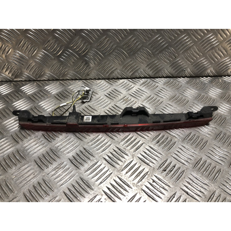 Feu arriere stop central MERCEDES CLASSE GLB 247 d’occasion