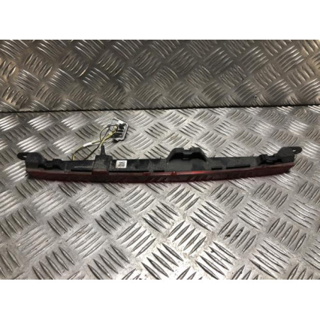Feu arriere stop central MERCEDES CLASSE GLB 247 d’occasion