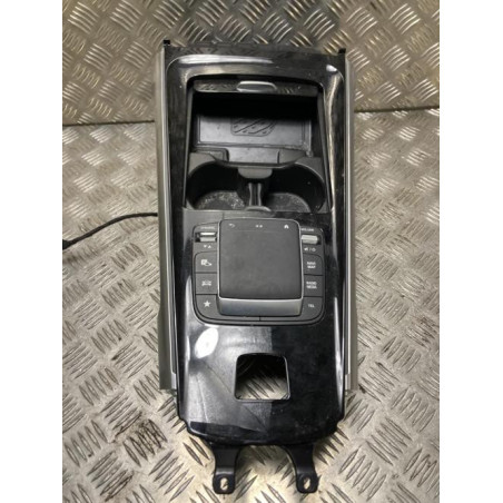 Console central (interieur plastique) MERCEDES CLASSE GLB 247 d’occasion