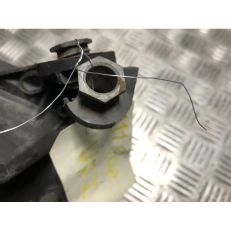 Optique avant principal gauche (feux)(phare) VOLKSWAGEN UP PHASE 1 d’occasion