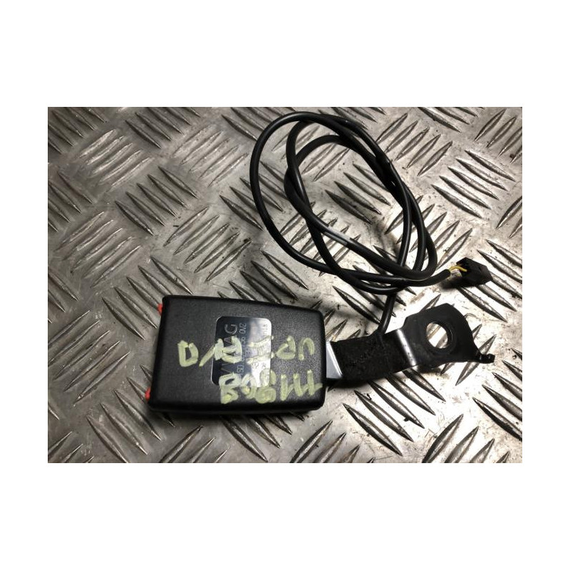 Attache ceinture avant droit VOLKSWAGEN UP PHASE 1 d’occasion