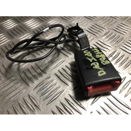 Attache ceinture avant droit VOLKSWAGEN UP PHASE 1 d’occasion