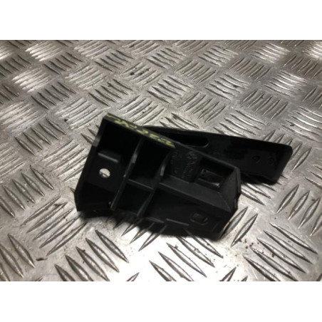 Poignee d'ouverture de capot VOLKSWAGEN GOLF PLUS PHASE 1 d’occasion