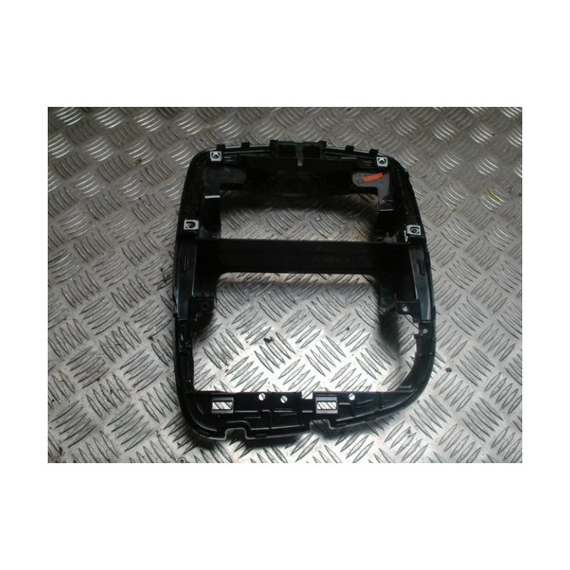 Facade autoradio RENAULT CLIO 4 PHASE 1 d’occasion