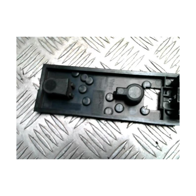 Platine feu arriere droit MINI MINI 1 R50/R53 PHASE 1 d’occasion