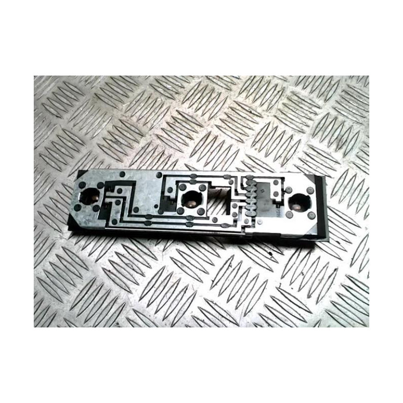 Platine feu arriere gauche MINI MINI 1 R50/R53 PHASE 1 d’occasion