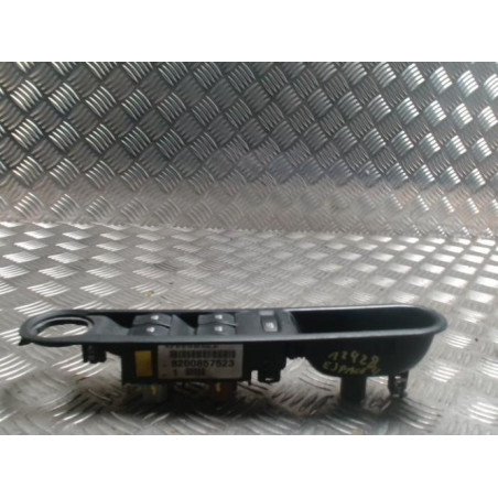Interrupteur de leve vitre avant gauche RENAULT ESPACE 4 PHASE 1 d’occasion