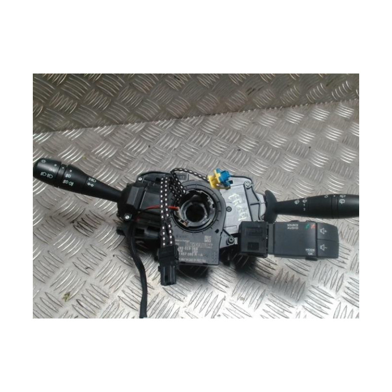Com (Bloc Contacteur Tournant+Commodo Essuie Glace+Commodo Phare) RENAULT CLIO 4 PHASE 1 d’occasion