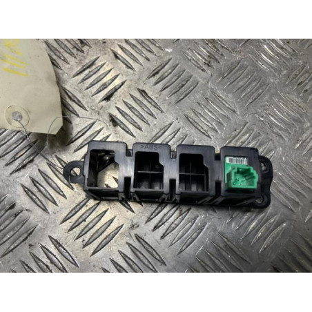 Bouton/Interrupteur NISSAN JUKE 1 PHASE 2 d’occasion