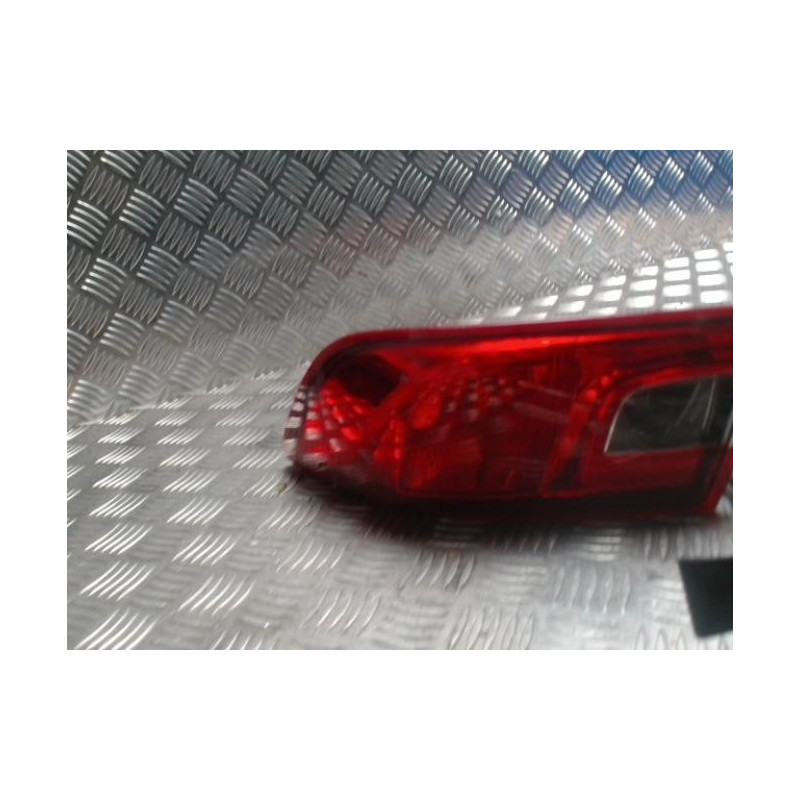 Feu arriere principal droit (feux) RENAULT CLIO 4 PHASE 1 d’occasion