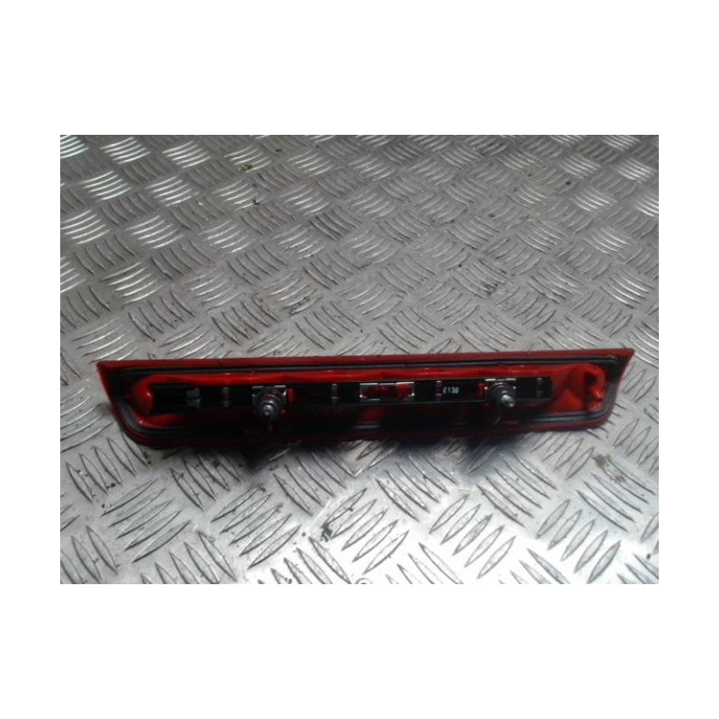 Feu arriere stop central PEUGEOT 308 1 PHASE 1 d’occasion