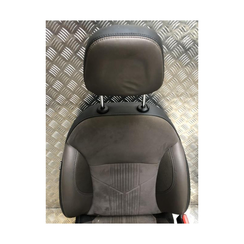Interieur complet PEUGEOT 2008 1 PHASE 1 d’occasion