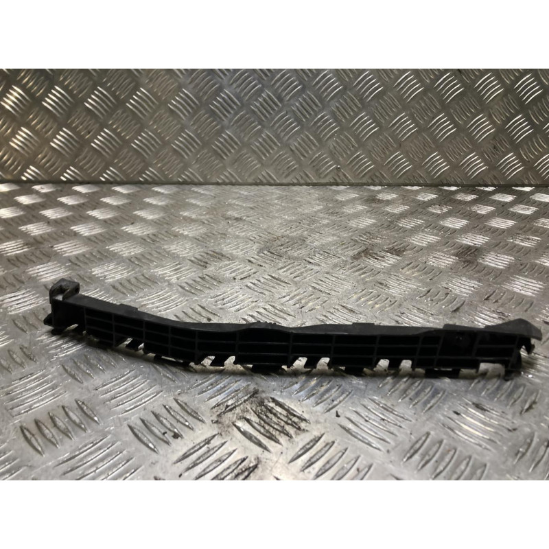 Support de pare chocs arriere SUZUKI BALENO 2 d’occasion