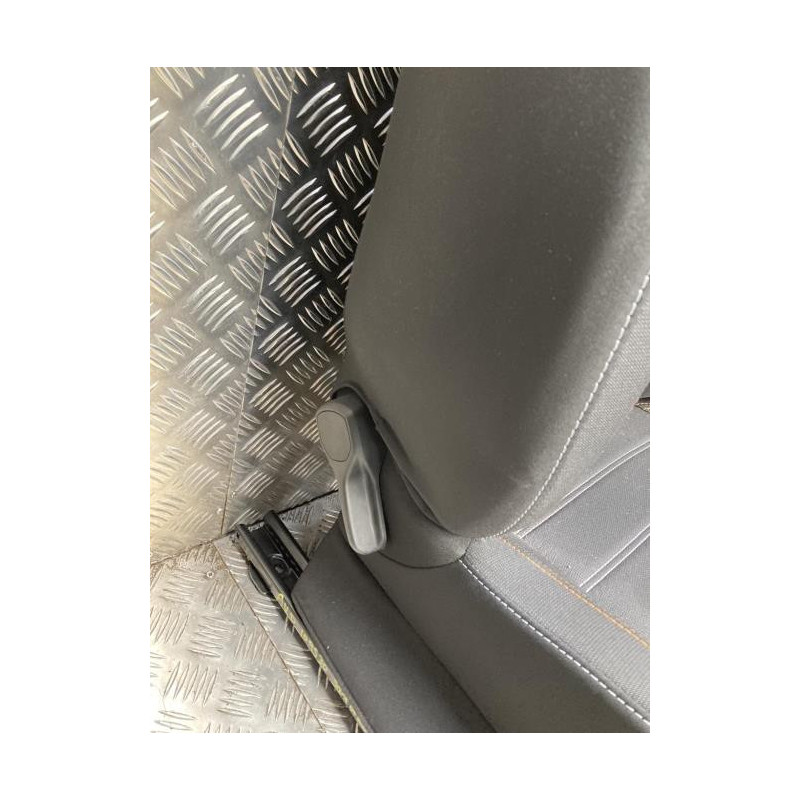 Siege avant droit DACIA SANDERO 3 d’occasion