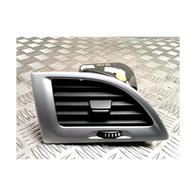 Aerateur tableau de bord avant gauche RENAULT MEGANE 3 PHASE 1 COUPE d’occasion