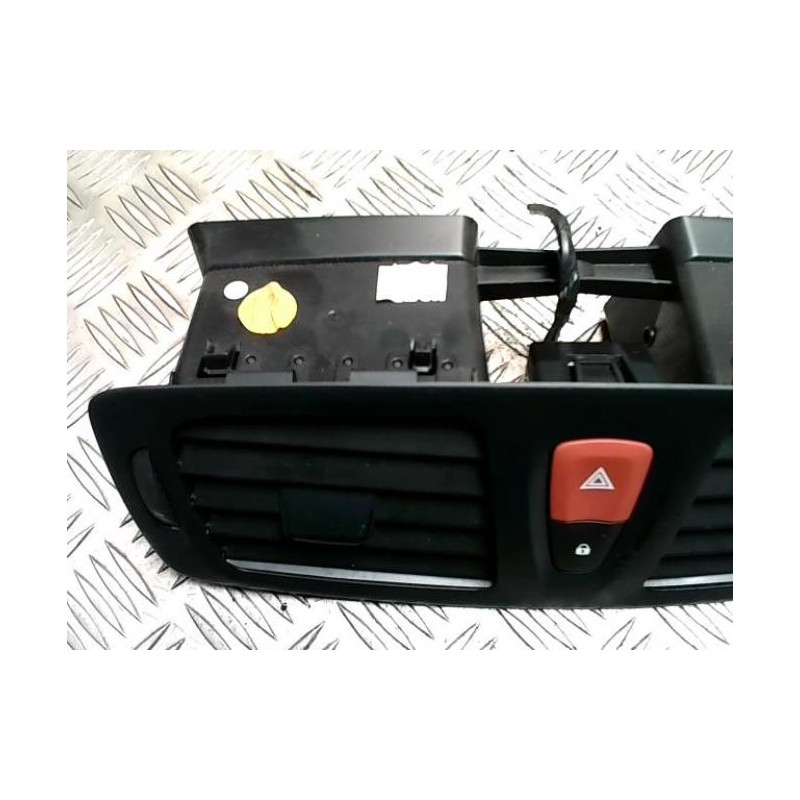 Aerateur tableau de bord RENAULT MEGANE 3 PHASE 1 COUPE d’occasion