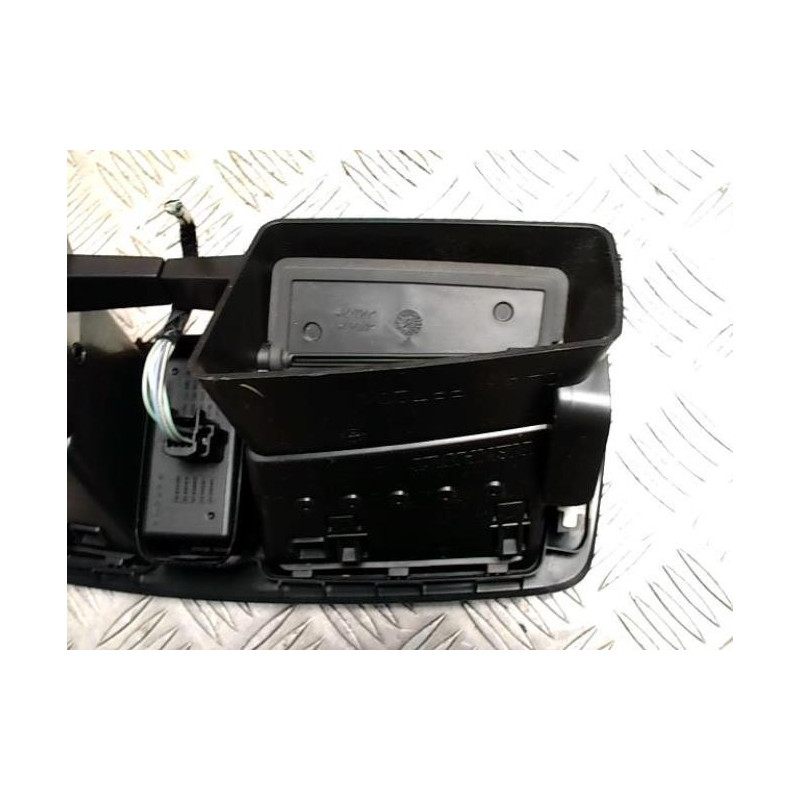 Aerateur tableau de bord RENAULT MEGANE 3 PHASE 1 COUPE d’occasion