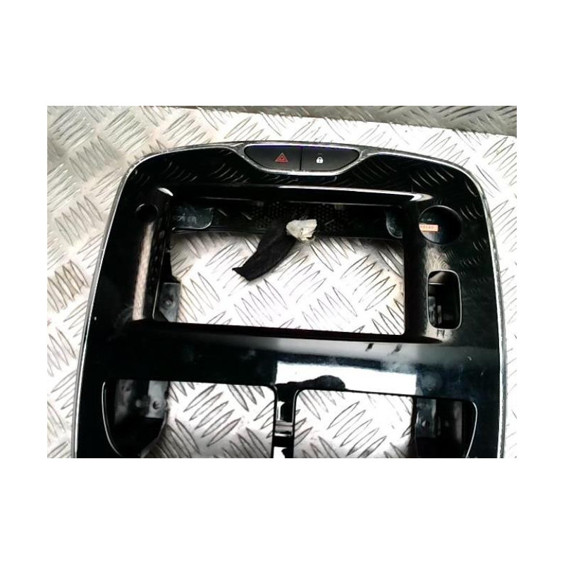 Bouton de warning RENAULT CLIO 4 PHASE 1 d’occasion