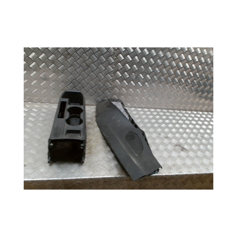 Console central (interieur plastique) RENAULT CLIO 5 PHASE 1 d’occasion
