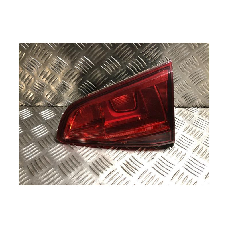 Feu arriere secondaire droit (feux) VOLKSWAGEN GOLF 7 PHASE 1 d’occasion