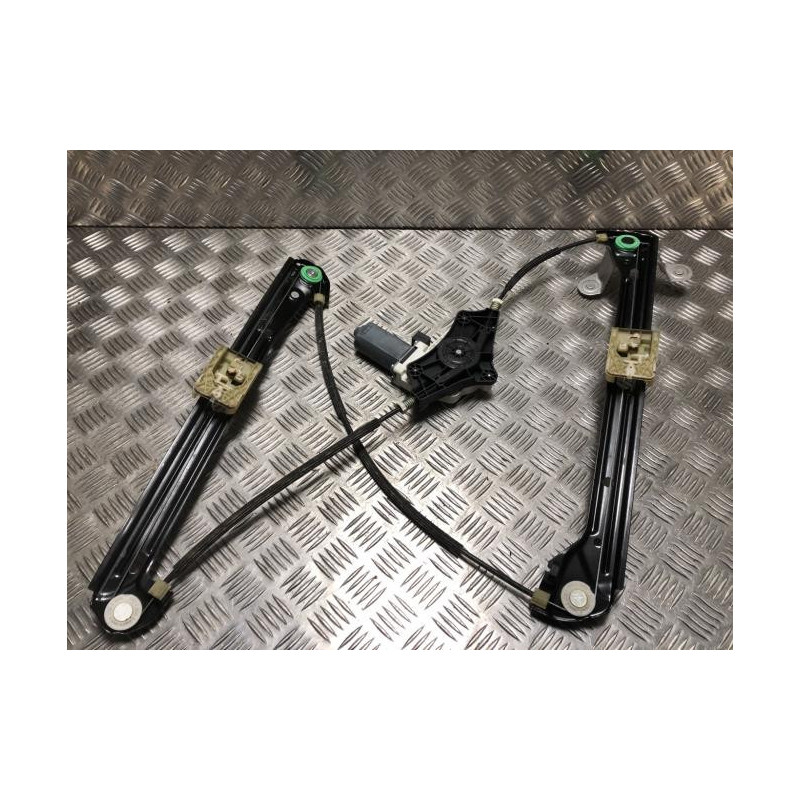 Leve vitre electrique avant gauche VOLKSWAGEN GOLF 7 PHASE 1 d’occasion