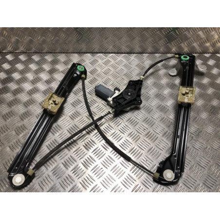Leve vitre electrique avant gauche VOLKSWAGEN GOLF 7 PHASE 1 d’occasion