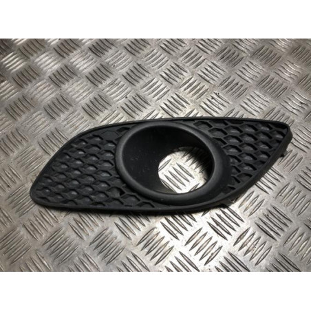 Enjoliveur anti brouillard OPEL ZAFIRA B PHASE 2 d’occasion