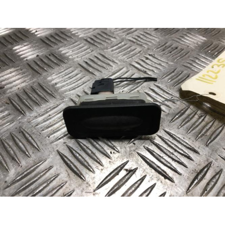 Actionneur serrure hayon RENAULT CLIO 4 PHASE 2 d’occasion