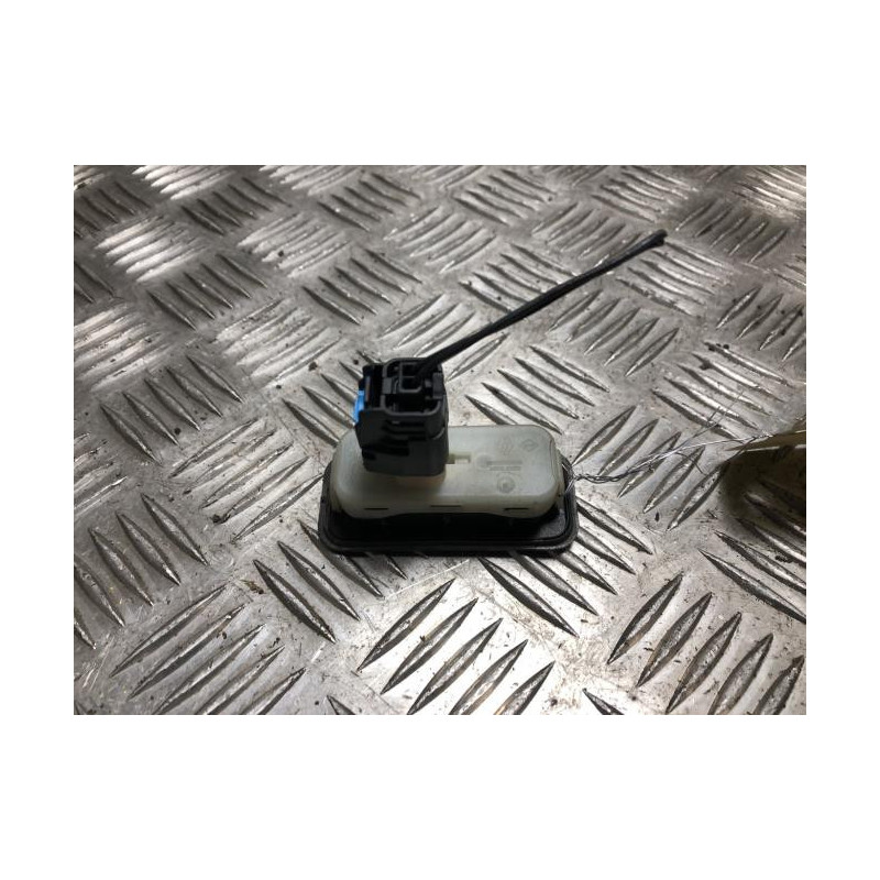 Actionneur serrure hayon RENAULT CLIO 4 PHASE 2 d’occasion