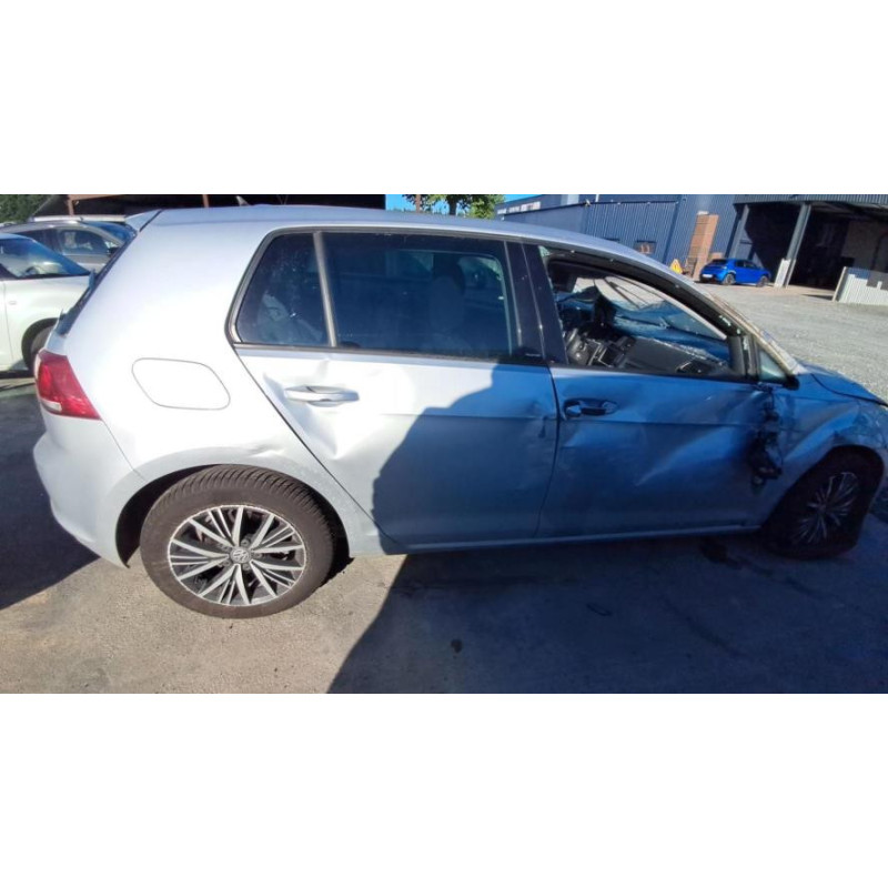 Vitre arriere droit VOLKSWAGEN GOLF 7 PHASE 1 d’occasion