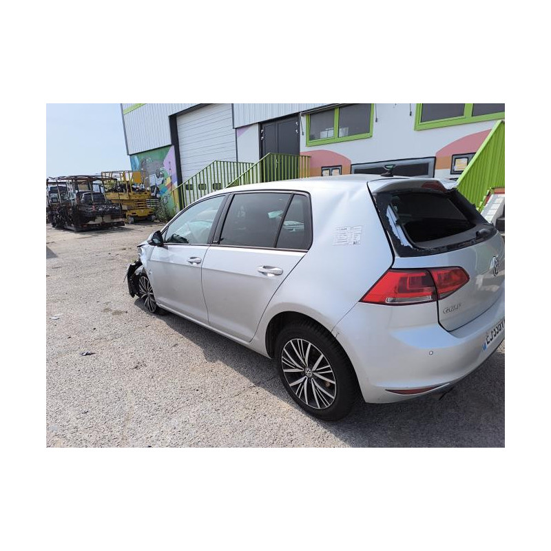 Vitre arriere droit VOLKSWAGEN GOLF 7 PHASE 1 d’occasion