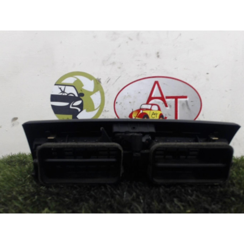 Aerateur tableau de bord BMW X3 (E83) PHASE 1 d’occasion