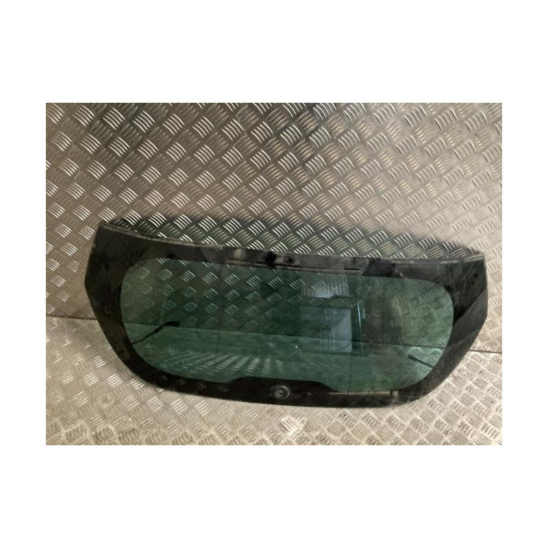 Lunette arriere RENAULT CLIO 4 PHASE 2 d’occasion