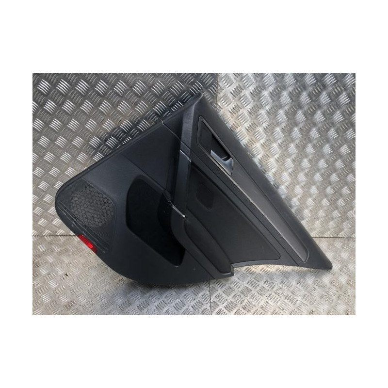 Panneau de porte arriere droit VOLKSWAGEN GOLF 7 PHASE 1 d’occasion