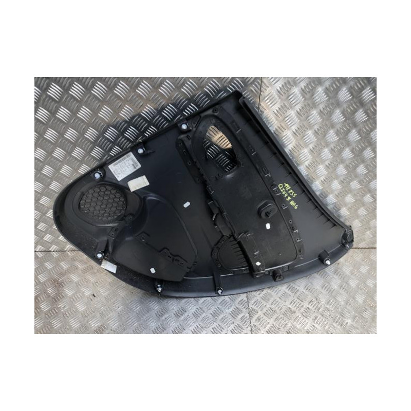 Panneau de porte arriere gauche RENAULT CLIO 4 PHASE 2 d’occasion
