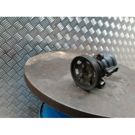 Pompe de direction RENAULT CLIO 2 PHASE 1 d’occasion