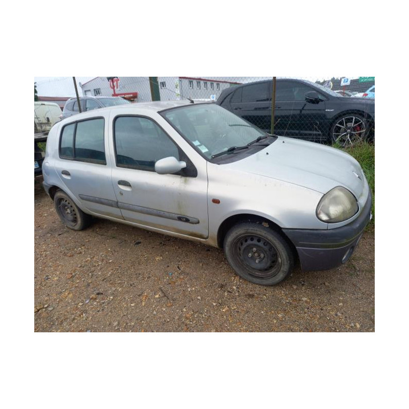Pompe de direction RENAULT CLIO 2 PHASE 1 d’occasion