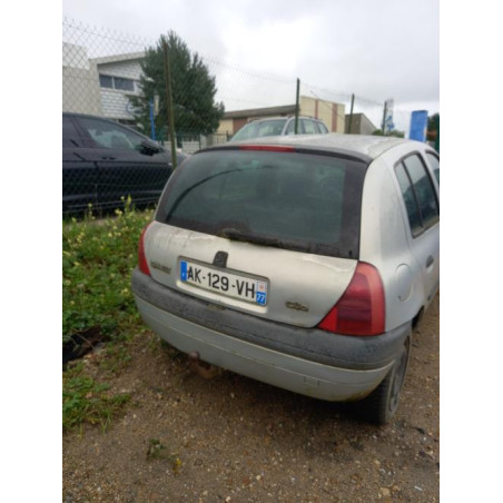 Pompe de direction RENAULT CLIO 2 PHASE 1 d’occasion