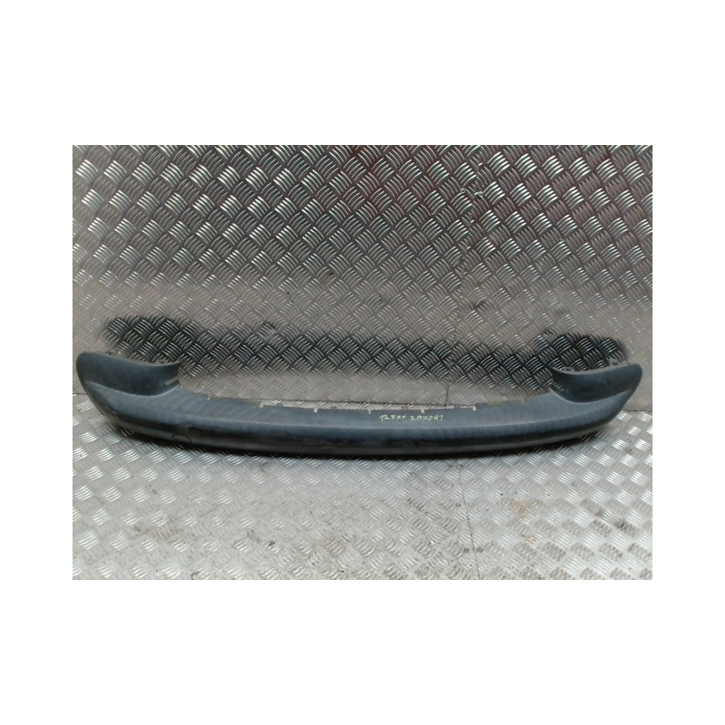 Moulure de pare choc arriere PEUGEOT 207 PHASE 1 d’occasion