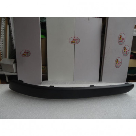 Moulure de pare choc avant VOLKSWAGEN  d’occasion